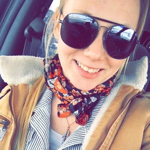 Meet your Posher, Megan